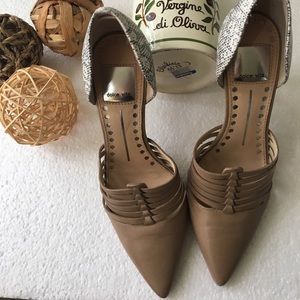 DOLCE VITA SHOES WOMENS NATURAL HEELS SIZE 6